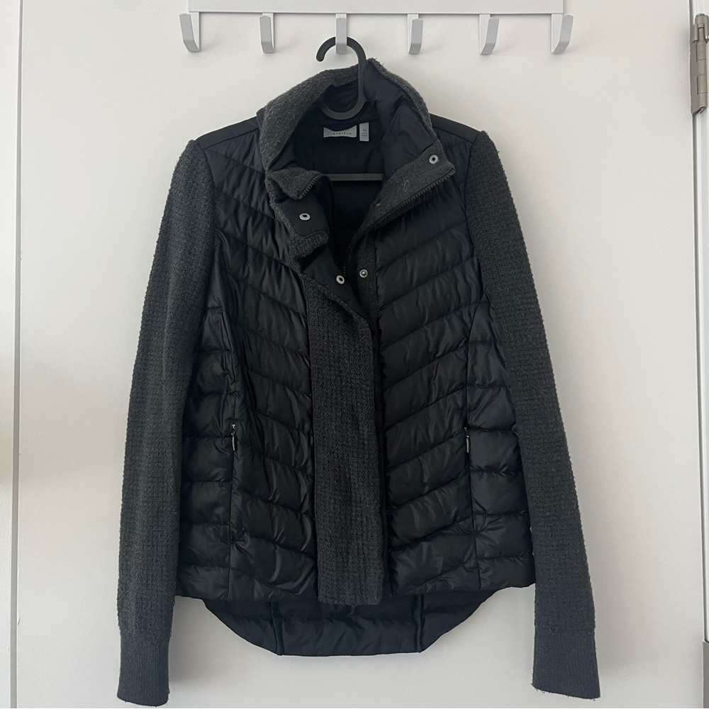 Athleta light puffer jacket